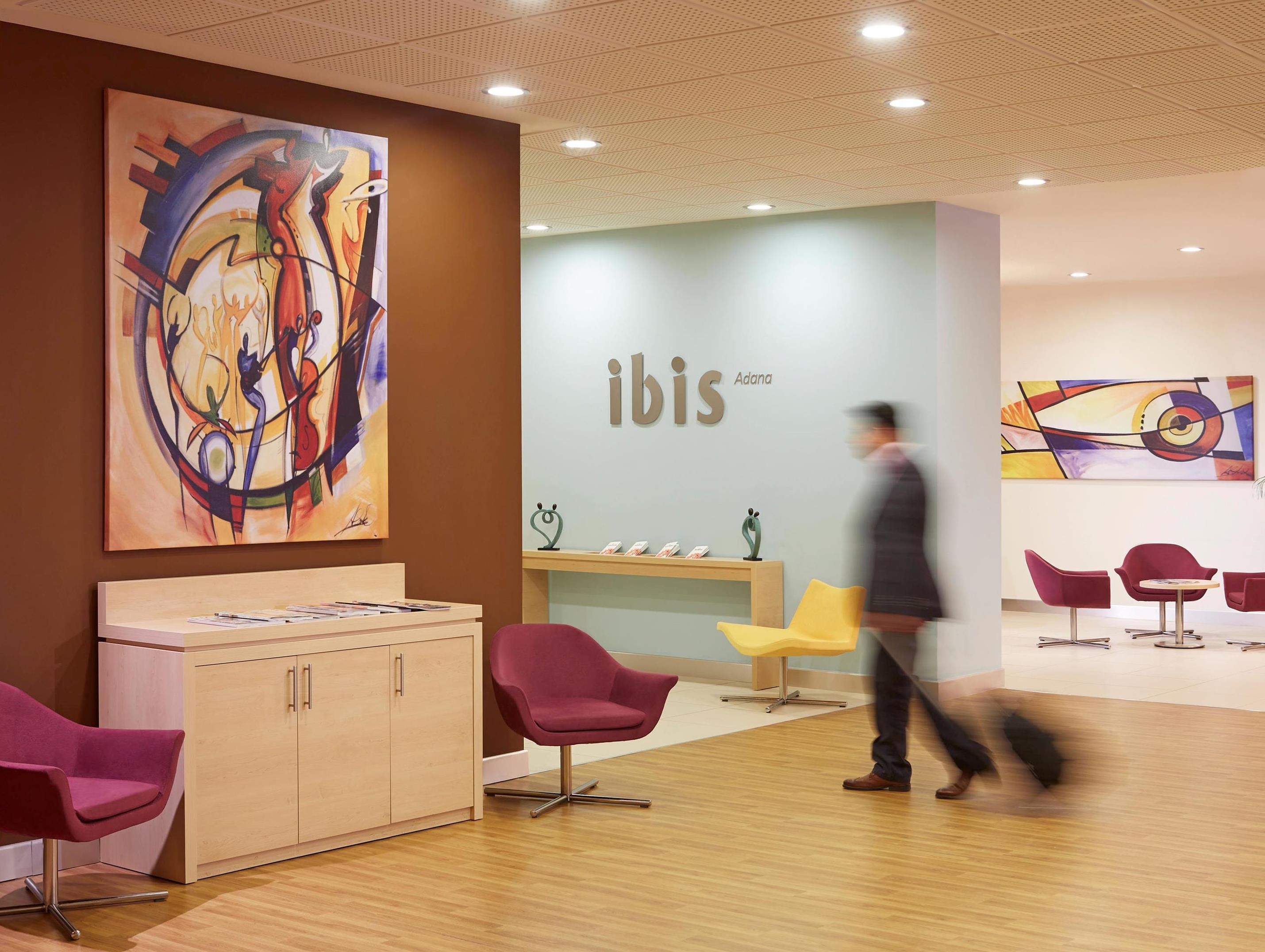 Ibis Adana Hotel Exterior foto