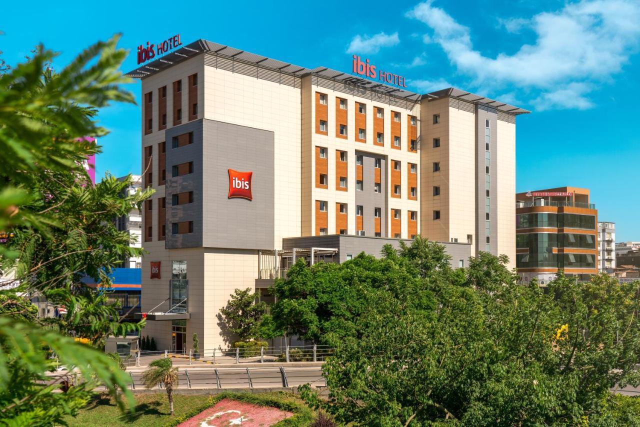 Ibis Adana Hotel Exterior foto